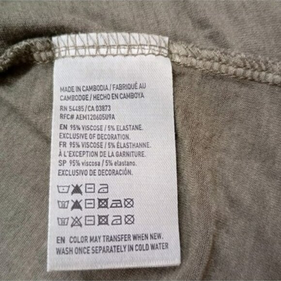 American Eagle Soft & Sexy Olive Green V-Neck Top XXL With Floral Embroidery - Picture 3 of 9